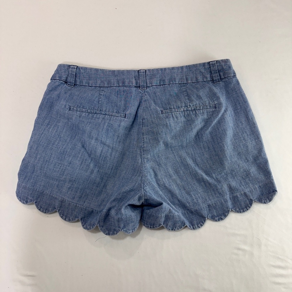 J.Crew Scalloped Hem Chambray Shorts Women Size 2 Blue Cotton | Coastal Preppy - Picture 3 of 6